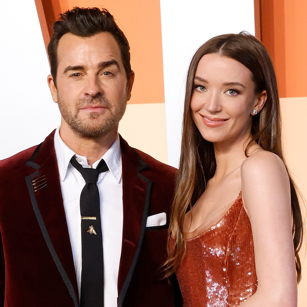 
                        Justin Theroux, Wife Nicole Brydon Bloom Expecting First Baby Together
                