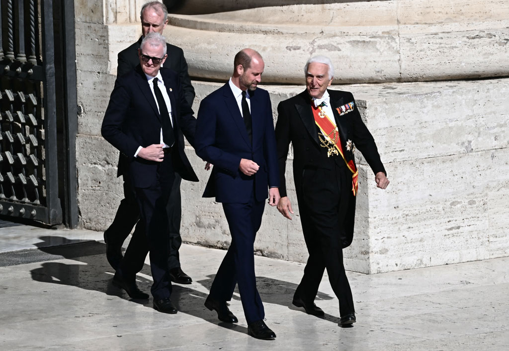 Prince William arrives at Pope Francis' funeral 