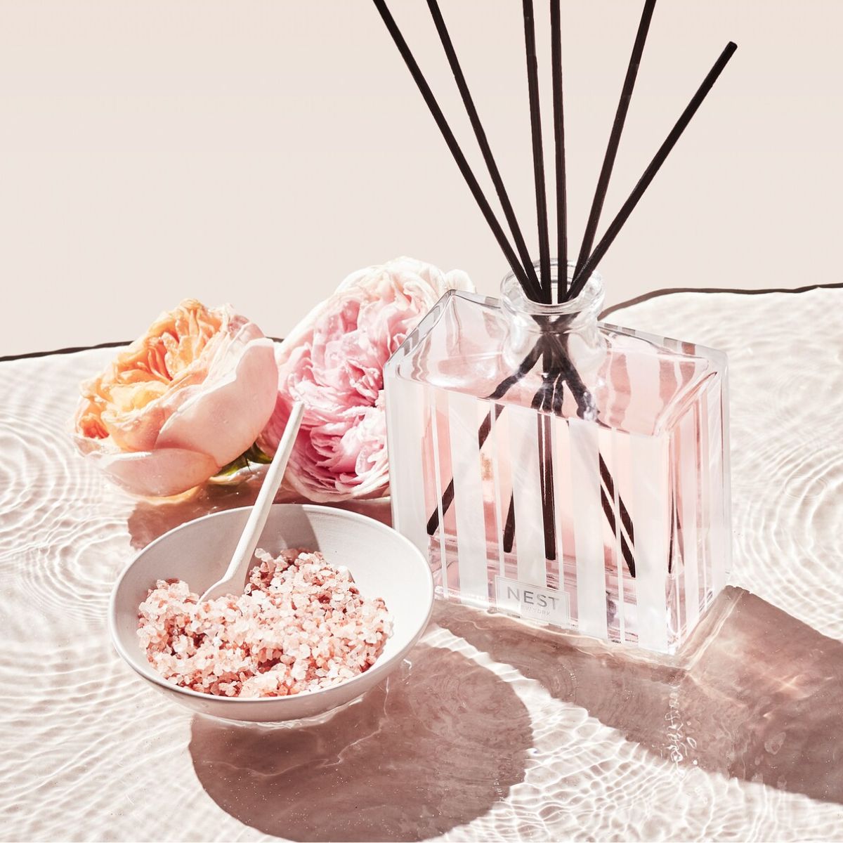 Nest Diffuser Review: 175 Days of Amazing Scent With Zero Refills