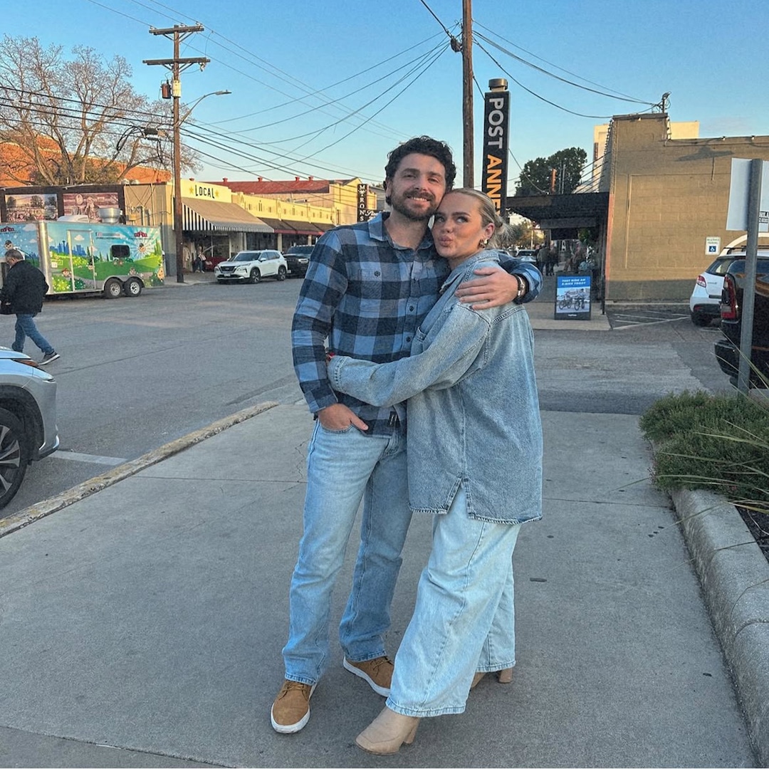 Love Is Blind’s Taylor Rue Gives Birth, Welcomes Baby With Boyfriend Cameron Shelton Love Is Blind’s Taylor Rue Gives Birth, Welcomes Baby With Boyfriend Cameron Shelton