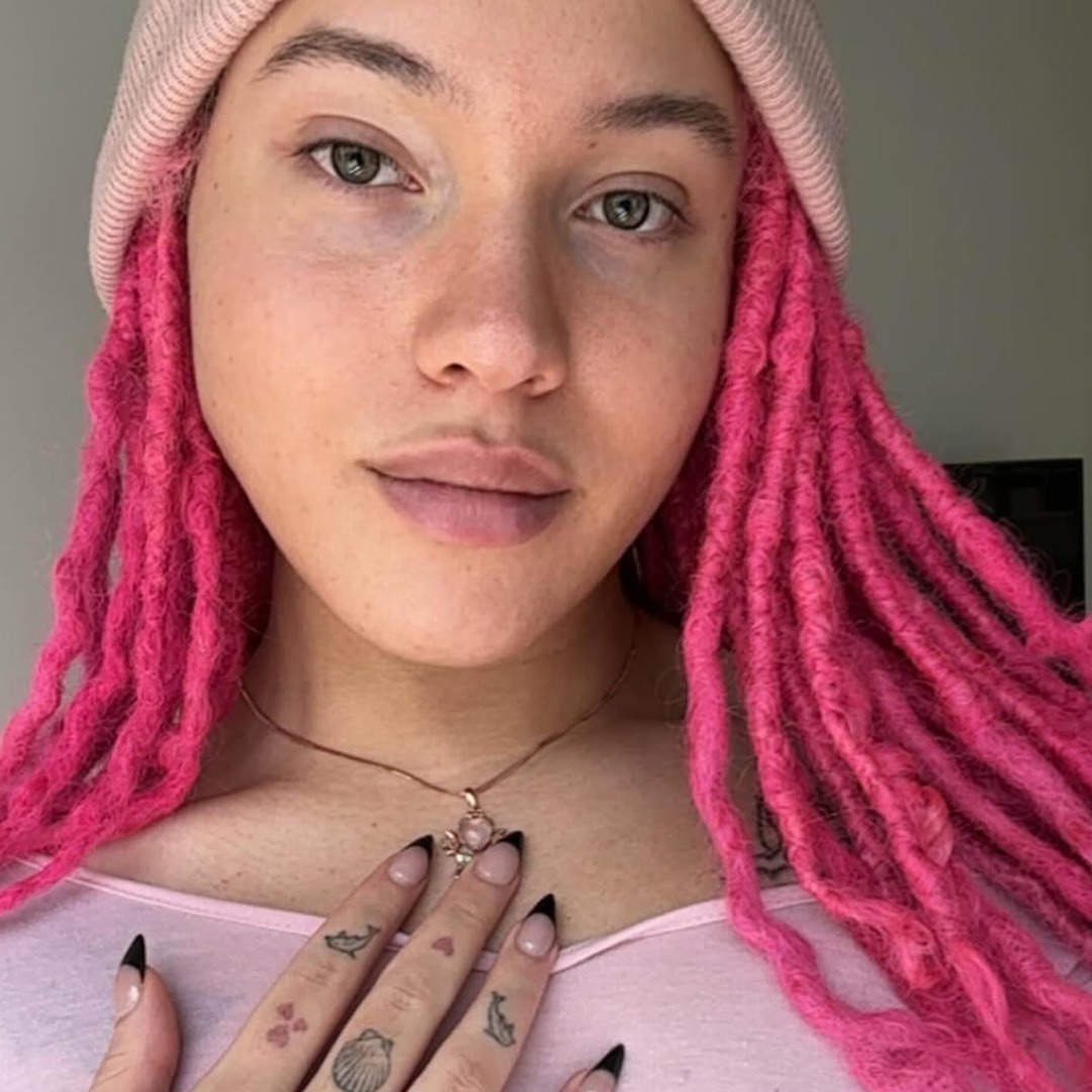 lgbtqcelebrity familiesrobert de niroceleb kidscelebritiesrobert de niro s дъщеря Airyn de