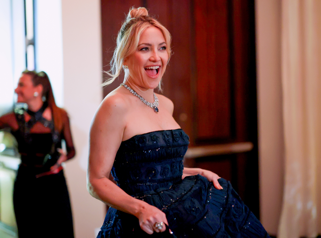 Kate Hudson, 2025 Golden Globes, candid