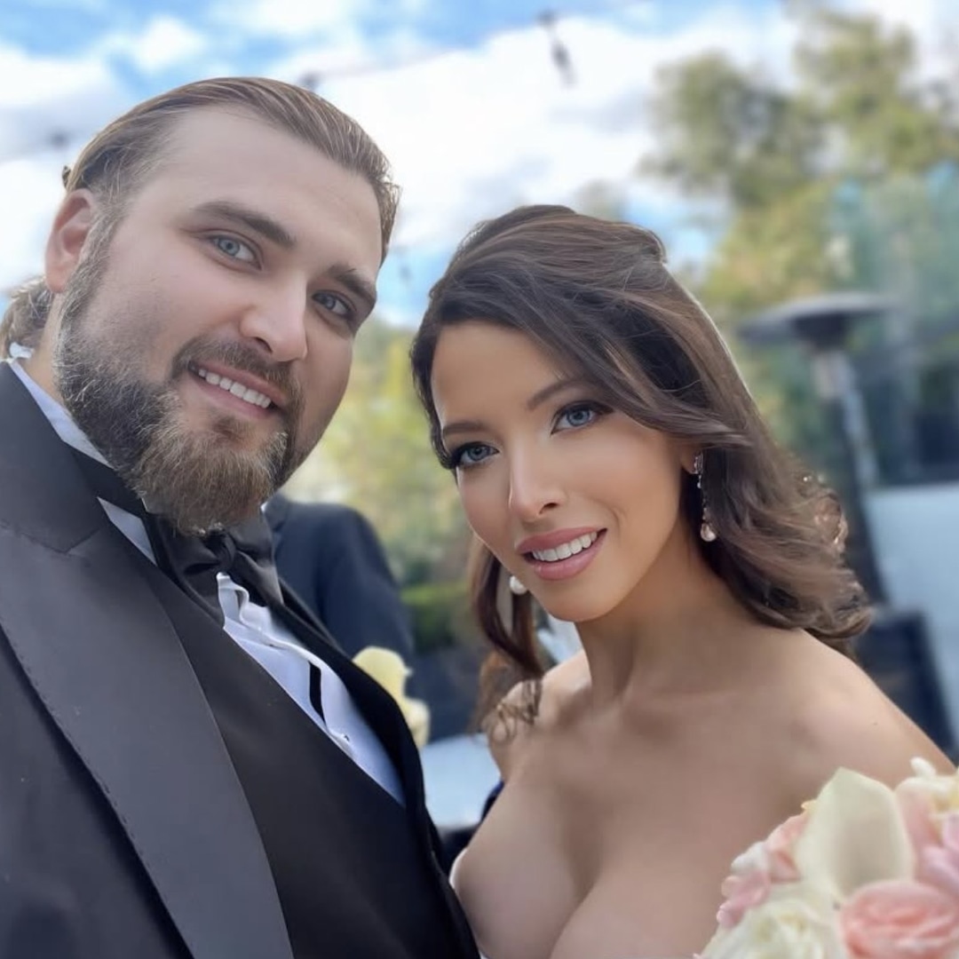 Николас Кейдж присъства тъй като най големият му син Уестън