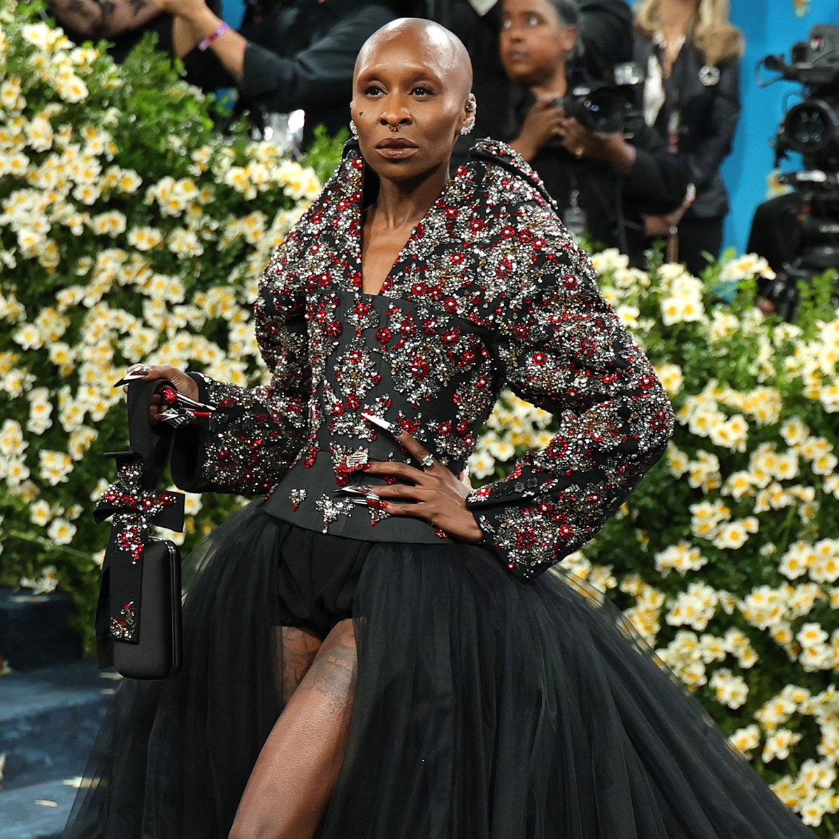 See Cynthia Erivo & Jon Batiste Sing Duet on Met Gala 2025 Red Carpet