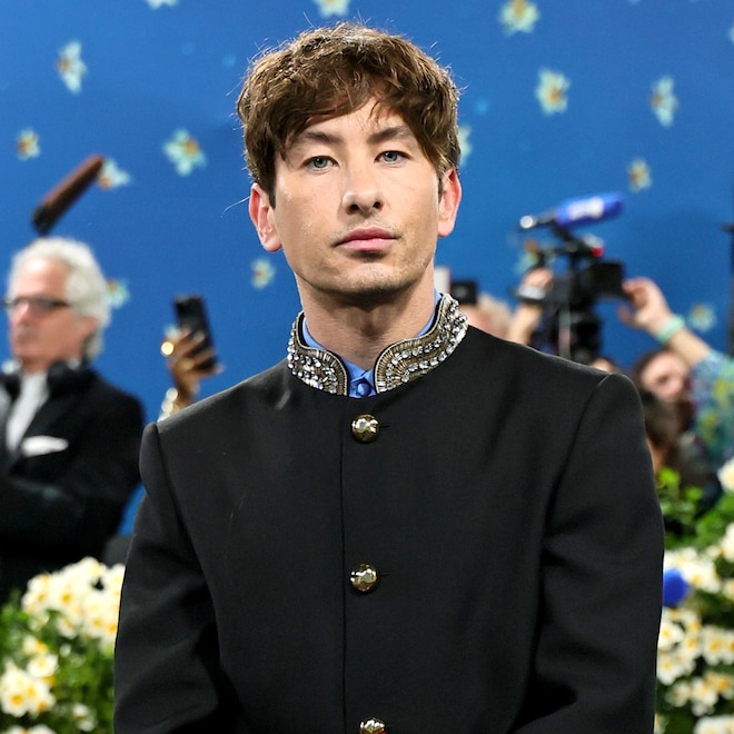 Barry Keoghan arrives at Met Gala 2025 red carpet