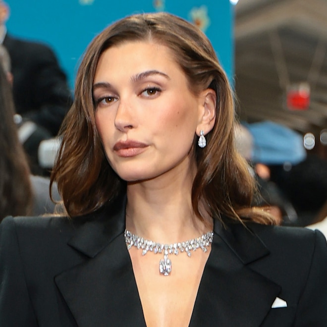 Hailey Bieber arrives at Met Gala 2025