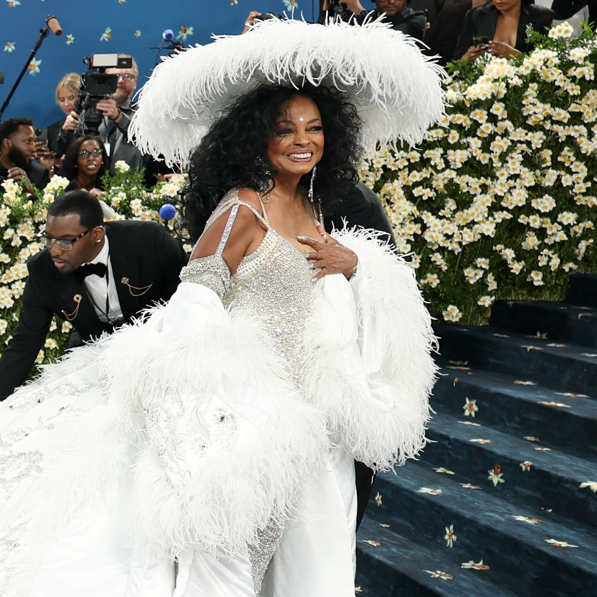 Met Gala 2025: Diana Ross Feather Red Carpet Look