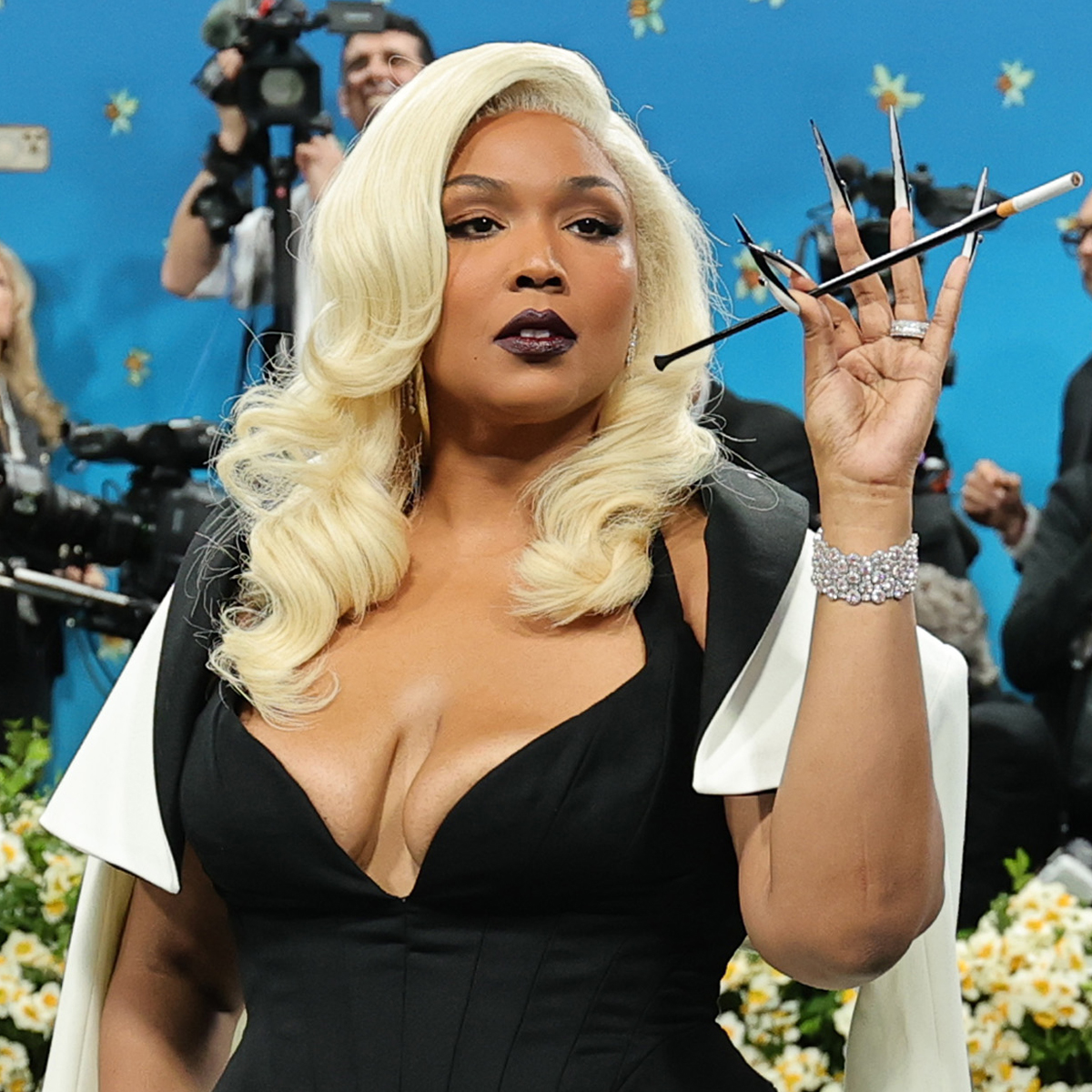 Met Gala 2025: Lizzo Debuts Blonde Hair Transformation