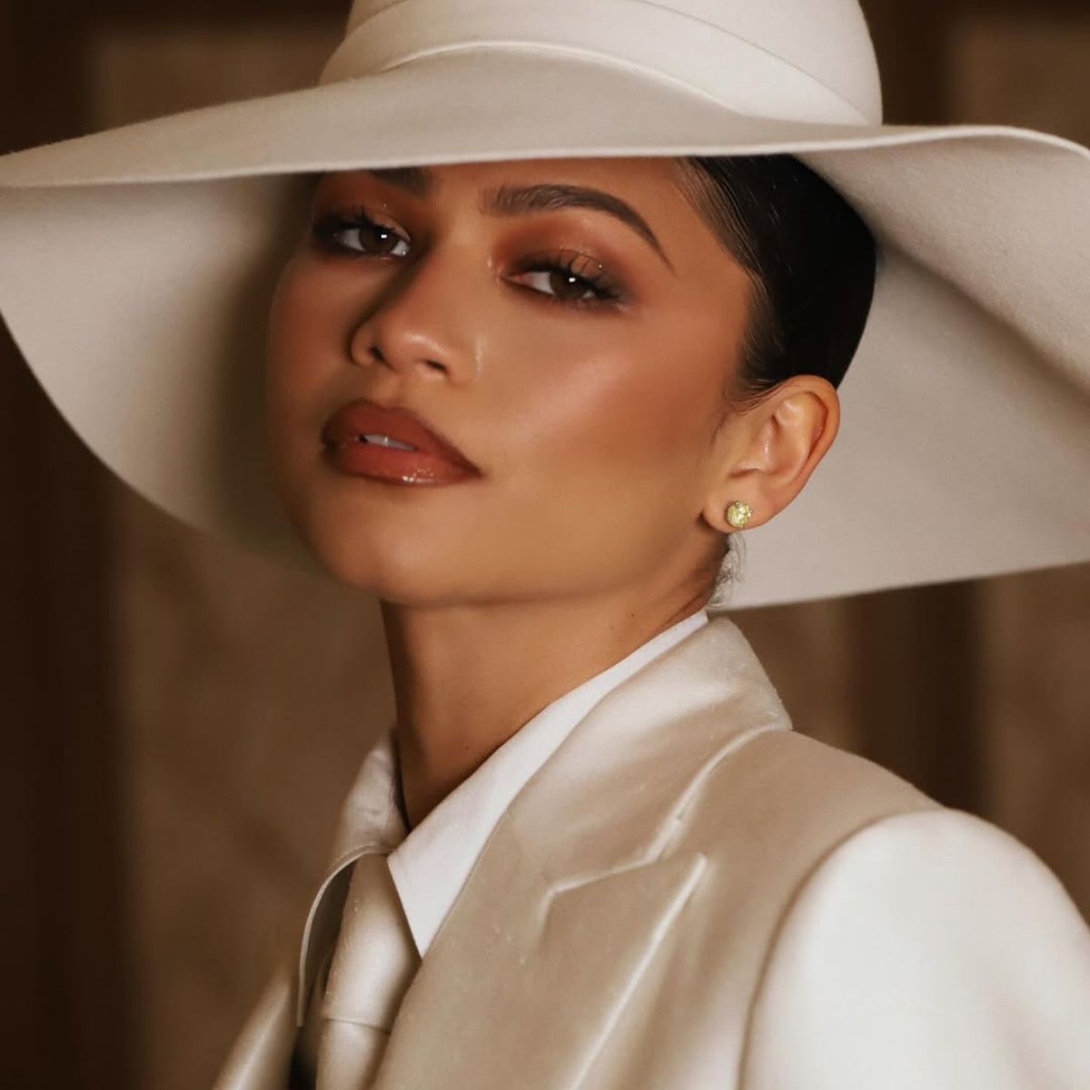 Zendaya’s 90s-Inspired Lip Look: How to Recreate the Viral Trend