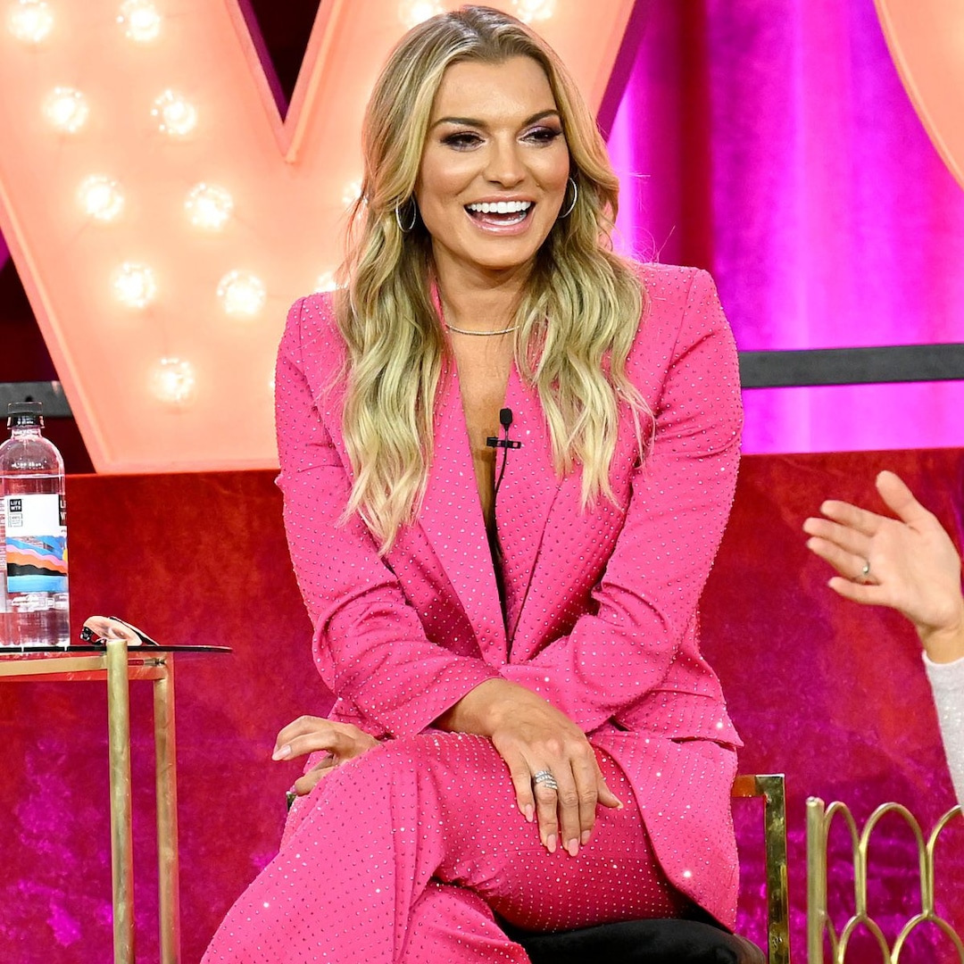 Lindsay Hubbard Says Every Mom Needs This Mother’s Day Gift—Plus Her Postpartum Beauty Essentials Lindsay Hubbard Says Every Mom Needs This Mother’s Day Gift—Plus Her Postpartum Beauty Essentials