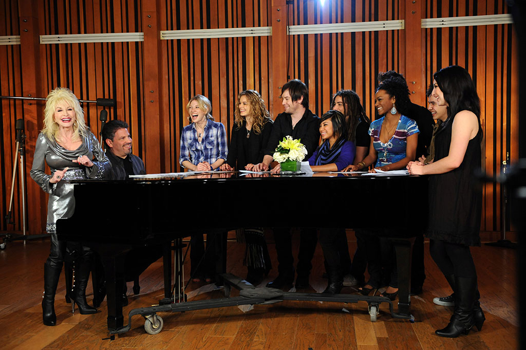 Dolly Parton, Brooke White, David Cook, Kristy Lee Cook, Michael Johns, Jason Castro, Ramiele Malubay and Syesha Mercado on American Idol Season 7 in 2008