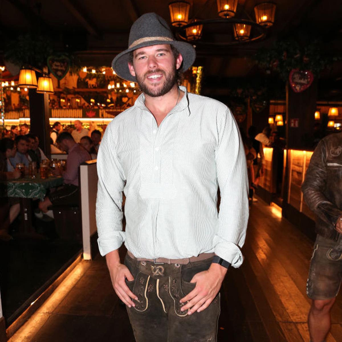 
                        Christopher Schwarzenegger Details 30-Pound Weight Loss Transformation
                