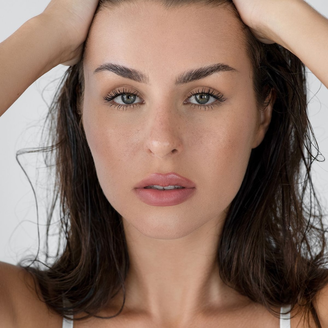 24-Hour Flash Deal: Get 2 Benefit Brow Pens for the Price of 1
