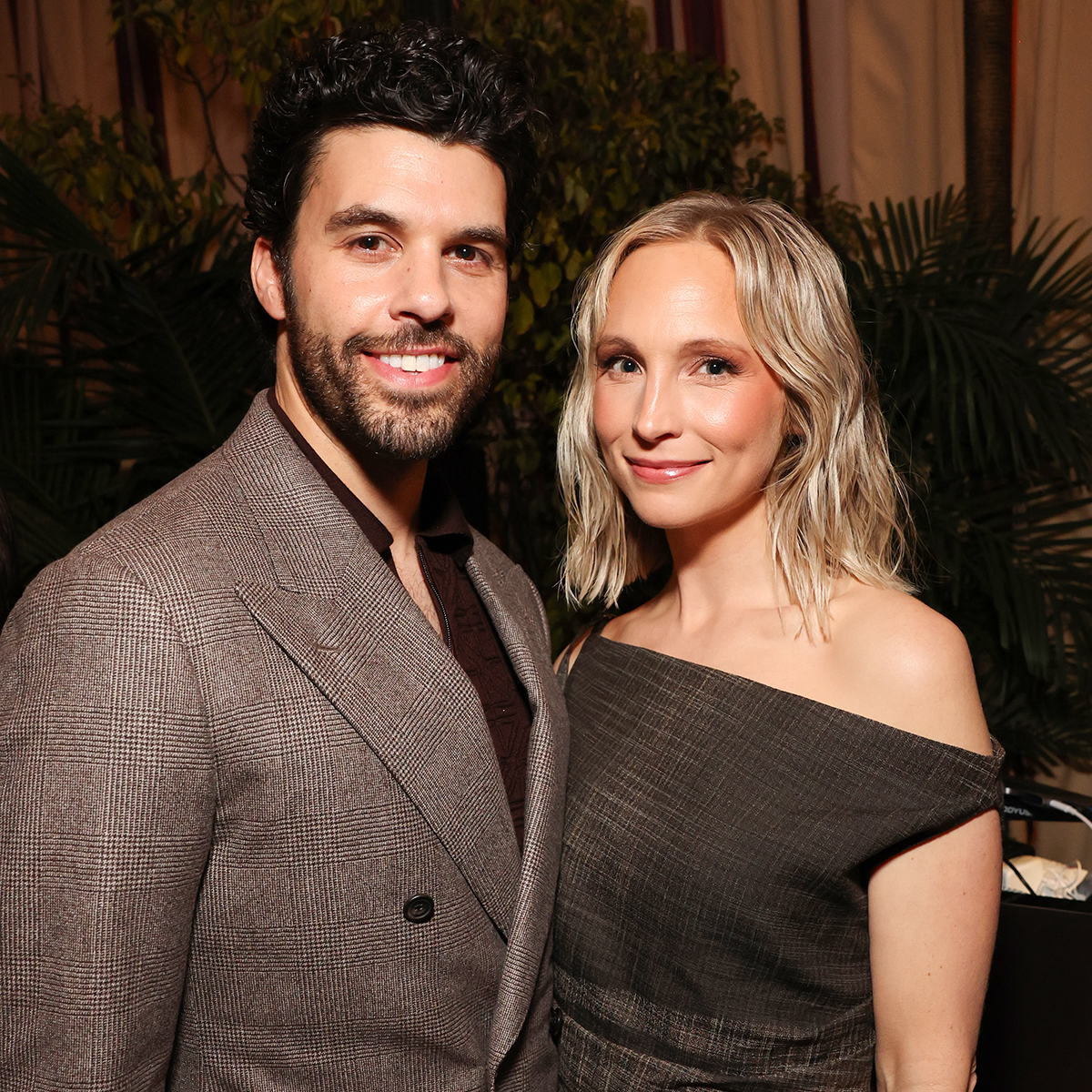Vampire Diaries' Candice King, The Originals' Steven Krueger Engaged, image size:1200x1200
