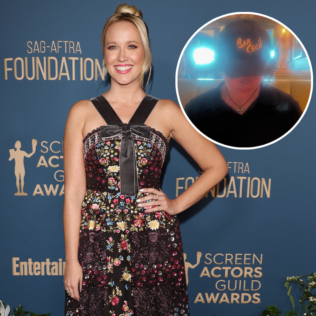 Pitch Perfect Alum Anna Camp отиде в Instagram официален с
