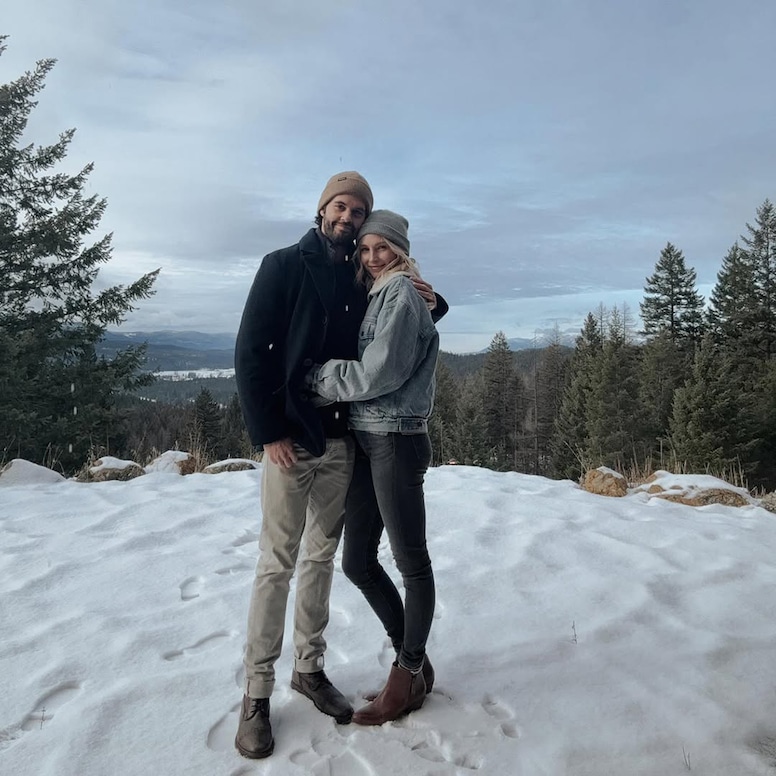 Candice King, Steven Krueger