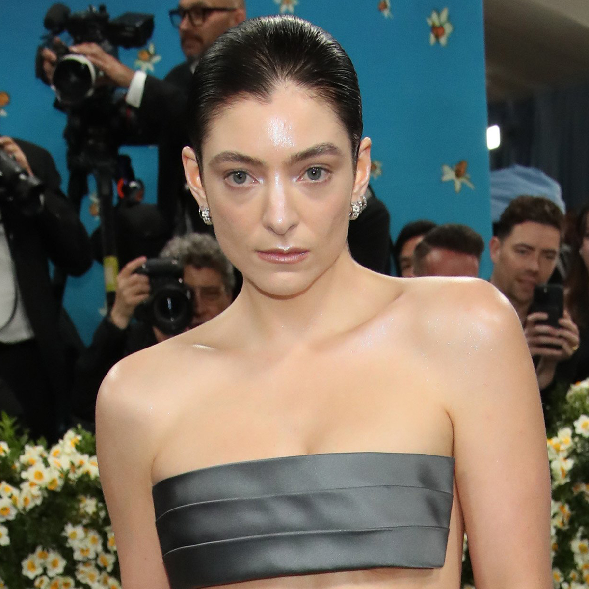 Lorde Addresses Nonbinary Identity Speculation