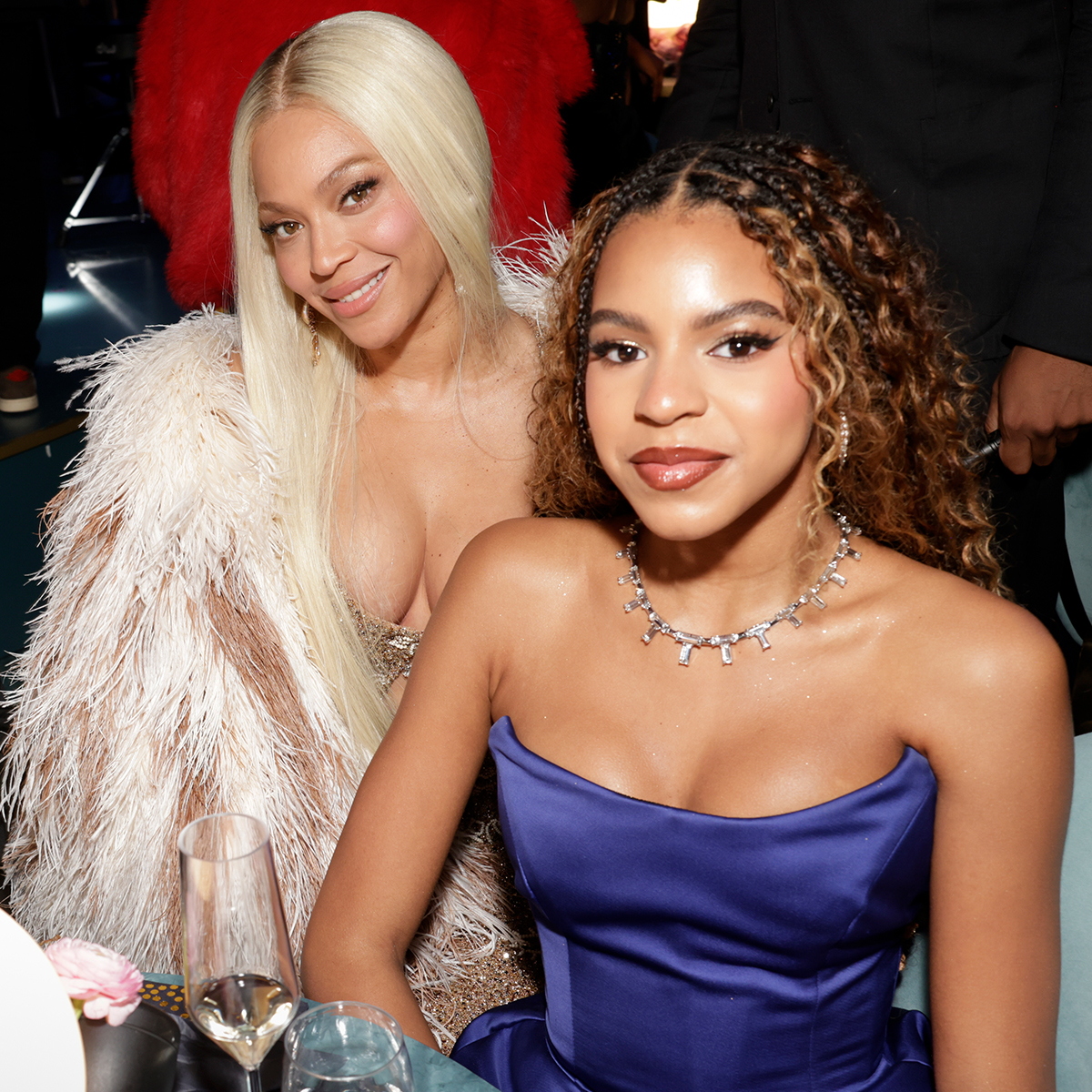 Blue Ivy Carter Saves Beyoncé’s Wardrobe Malfunction on Tour