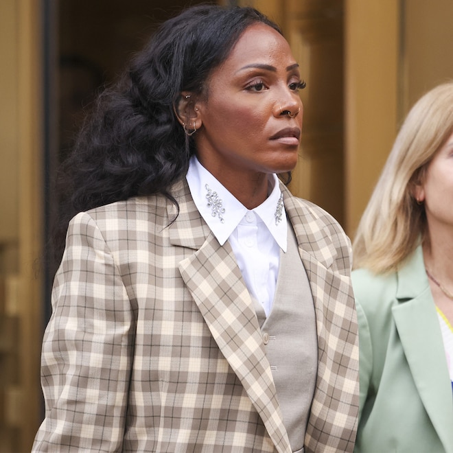 Dawn Richard and her lawyer Lisa Bloom (R) exit a federal courthouse after her first time taking the stand in the Sean 'Diddy' Combs trial