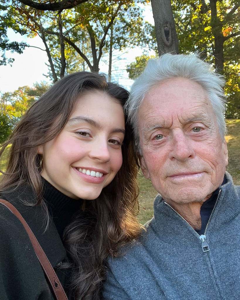 Carys Douglas, Michael Douglas