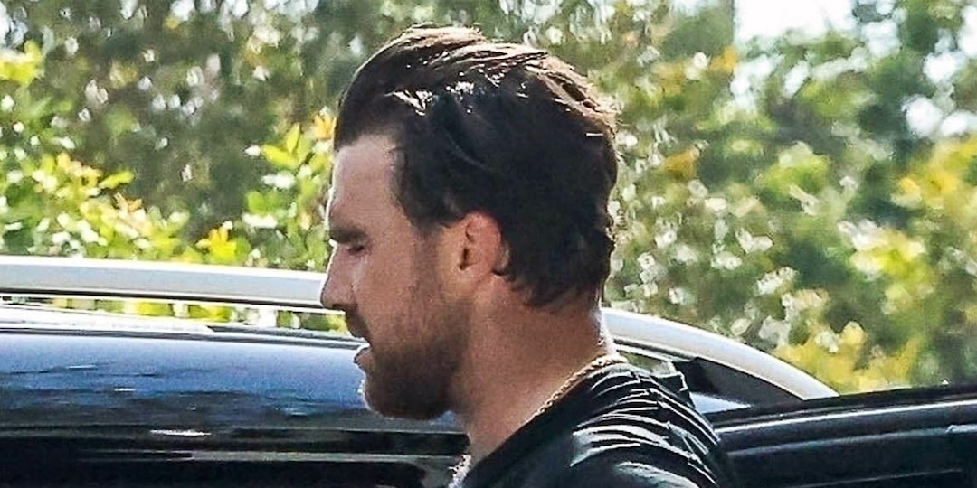 Travis Kelce's Shirtless Photos With Back Hair