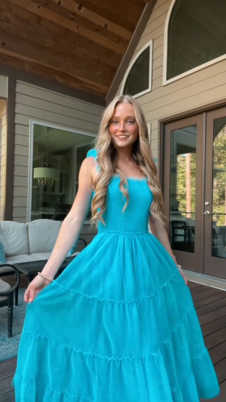 TikToker Anna Grace Phelan, 2025