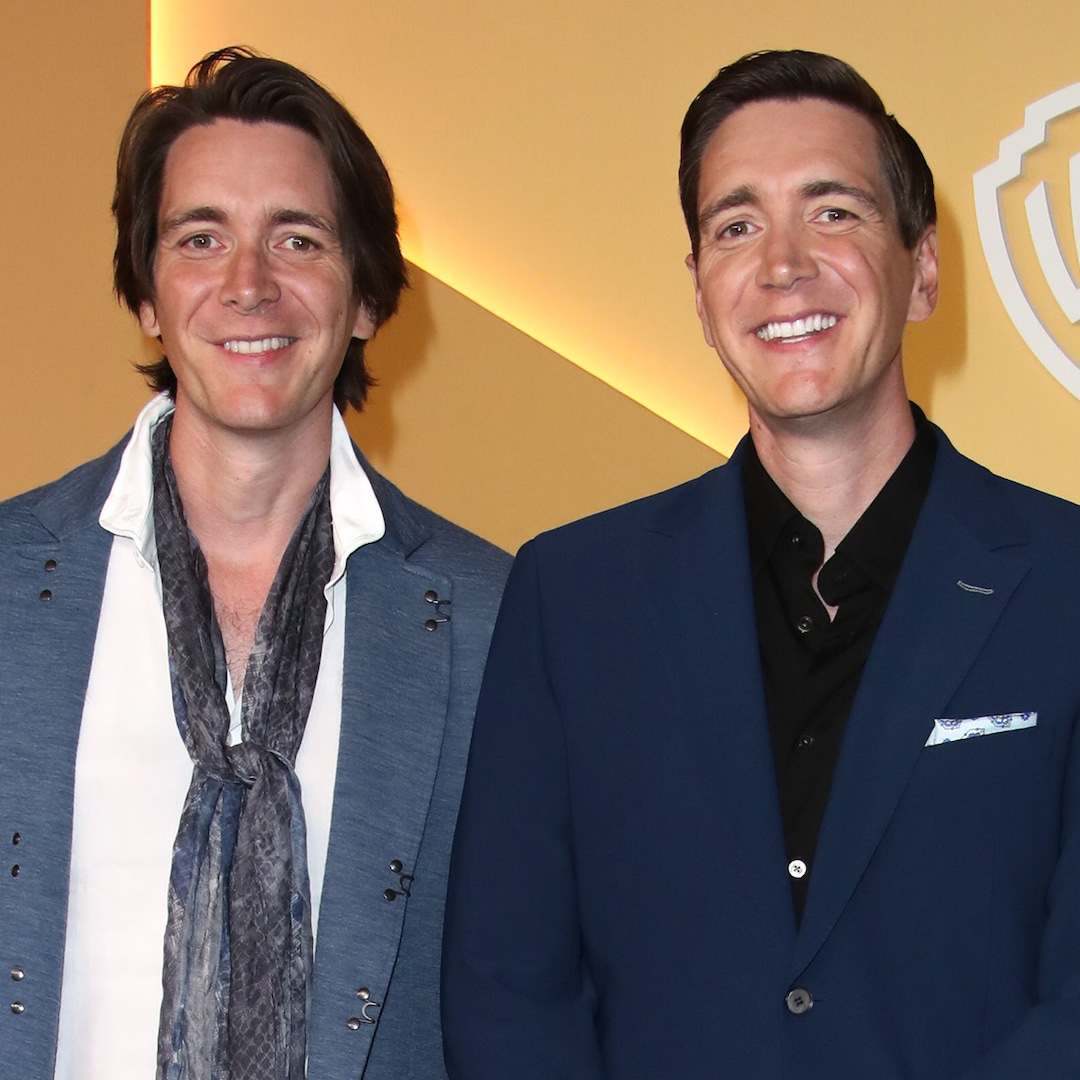 Harry Potter’s James Phelps, Oliver Phelps Reveal What Goes Down in the Cast Group Chat Harry Potter’s James Phelps, Oliver Phelps Reveal What Goes Down in the Cast Group Chat
