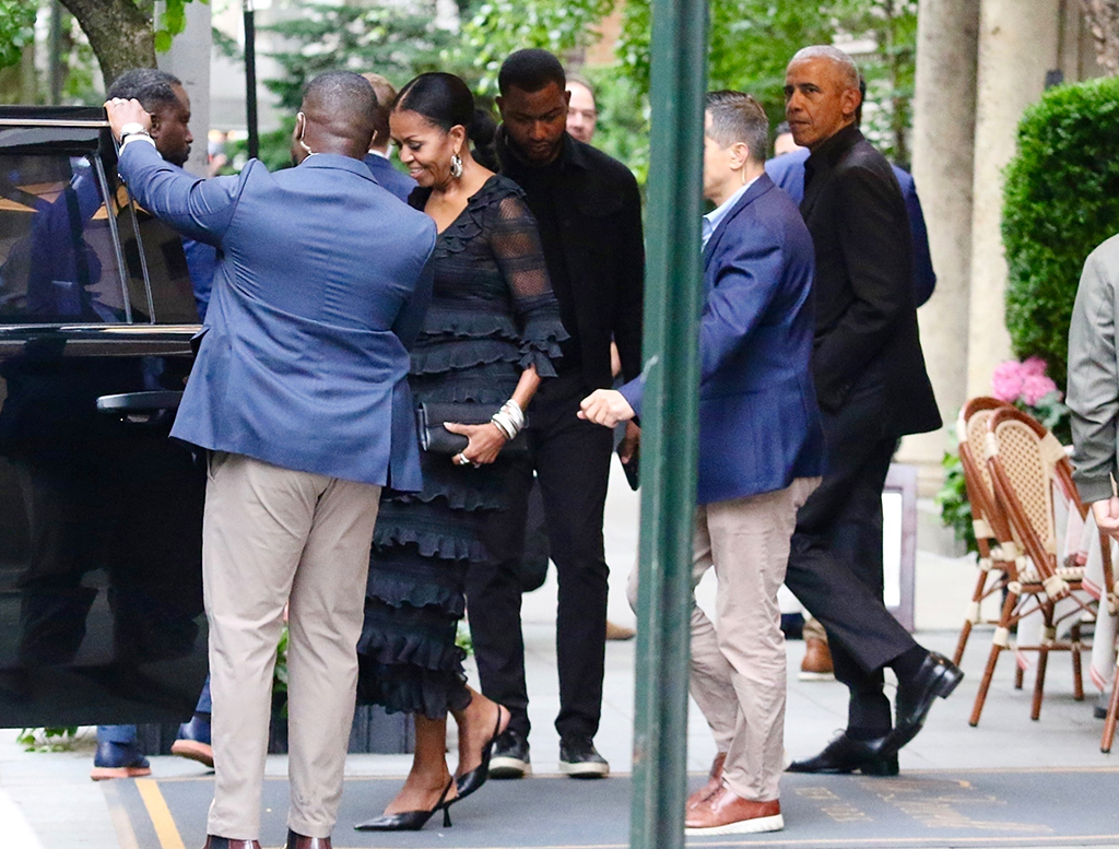 Barack Obama, Michelle Obama's Rare Date Night in NYC, image size:1024x777