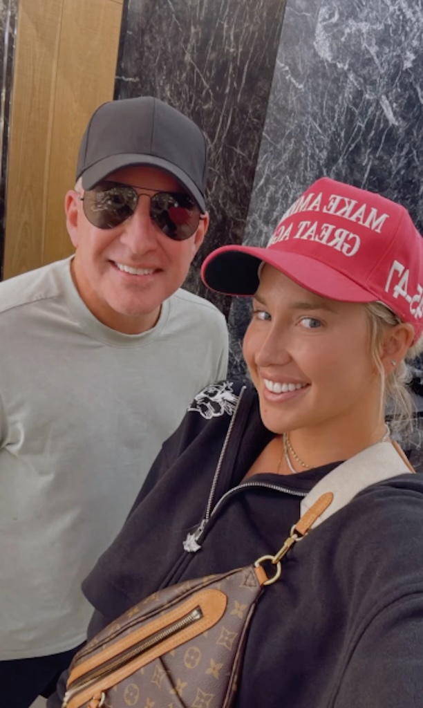 Todd Chrisley, Savannah Chrisley