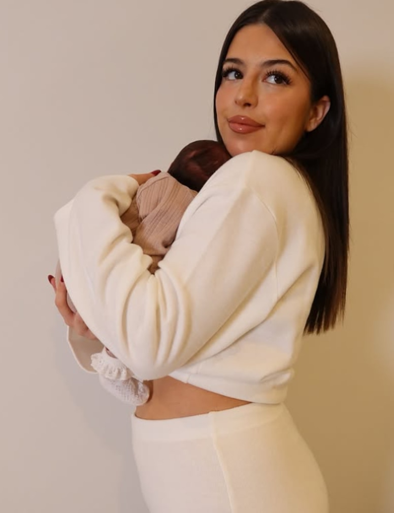 Sophia Grace and baby daughter, Instagram