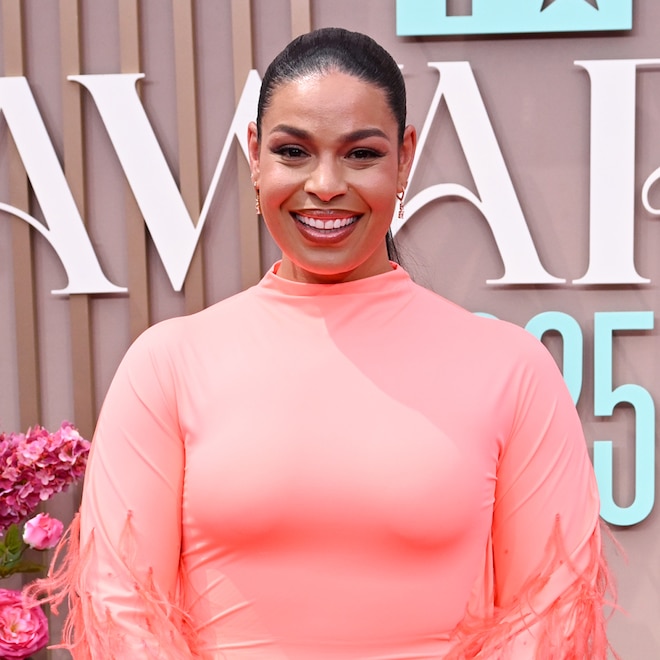 Jordin Sparks arrives at BET Awards 2025 red carpet