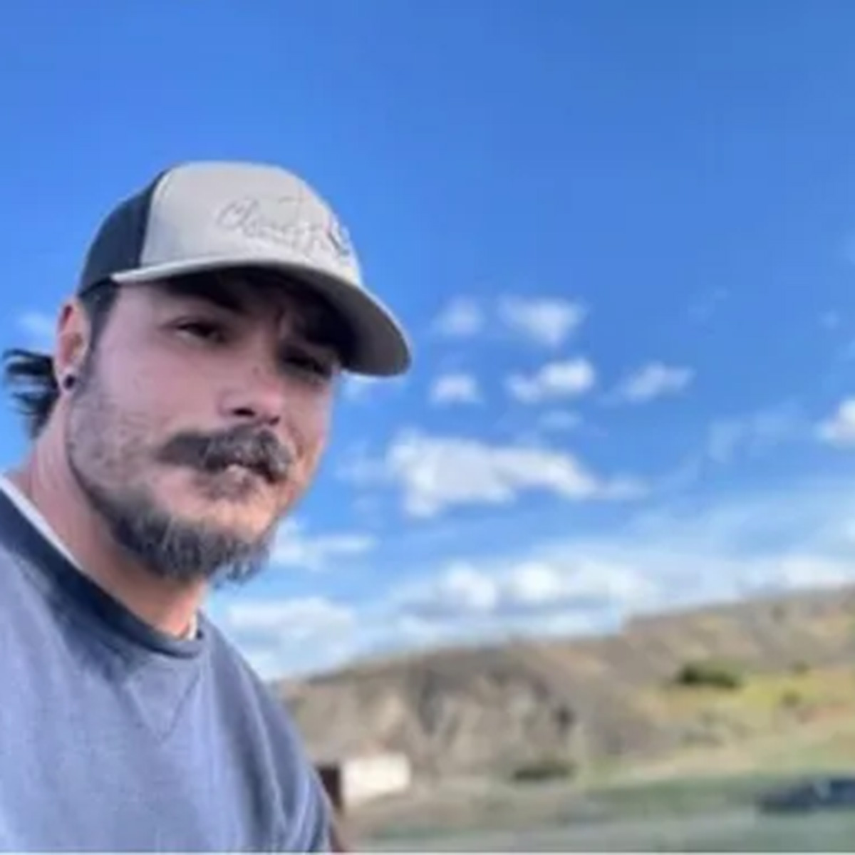 Travis Decker Case: Police "Closing In" on Dad Accused of Killing Kid