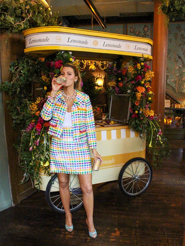 Blake Lively, Big Pic