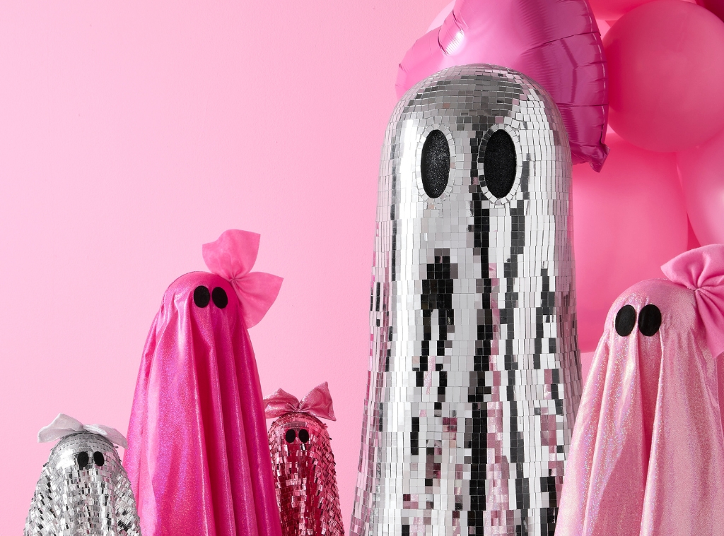 Shop Summerween 2025_1024x759.jpg