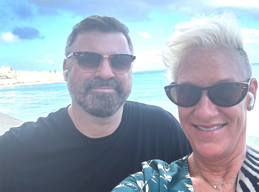 Anne Burrell, Stuart Claxton 