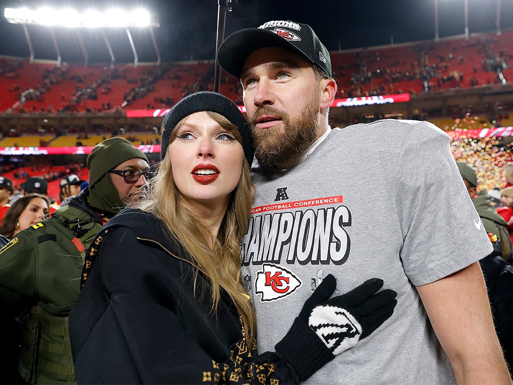 Taylor Swift, Travis Kelce's Red Carpet Debut