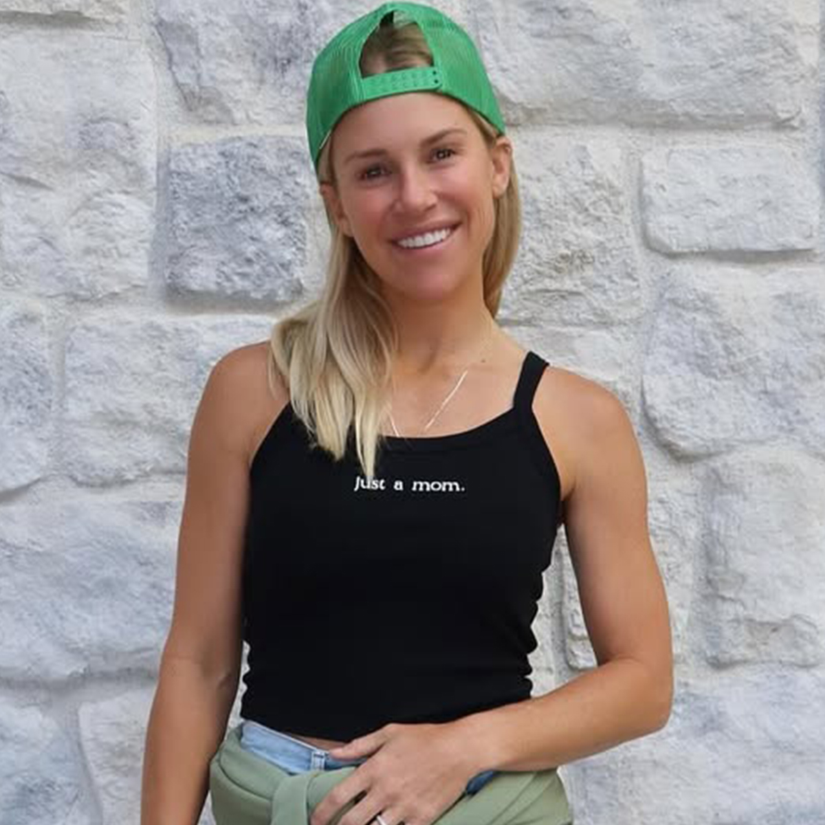 Kelly Stafford Details Waxing Her Own Vagina