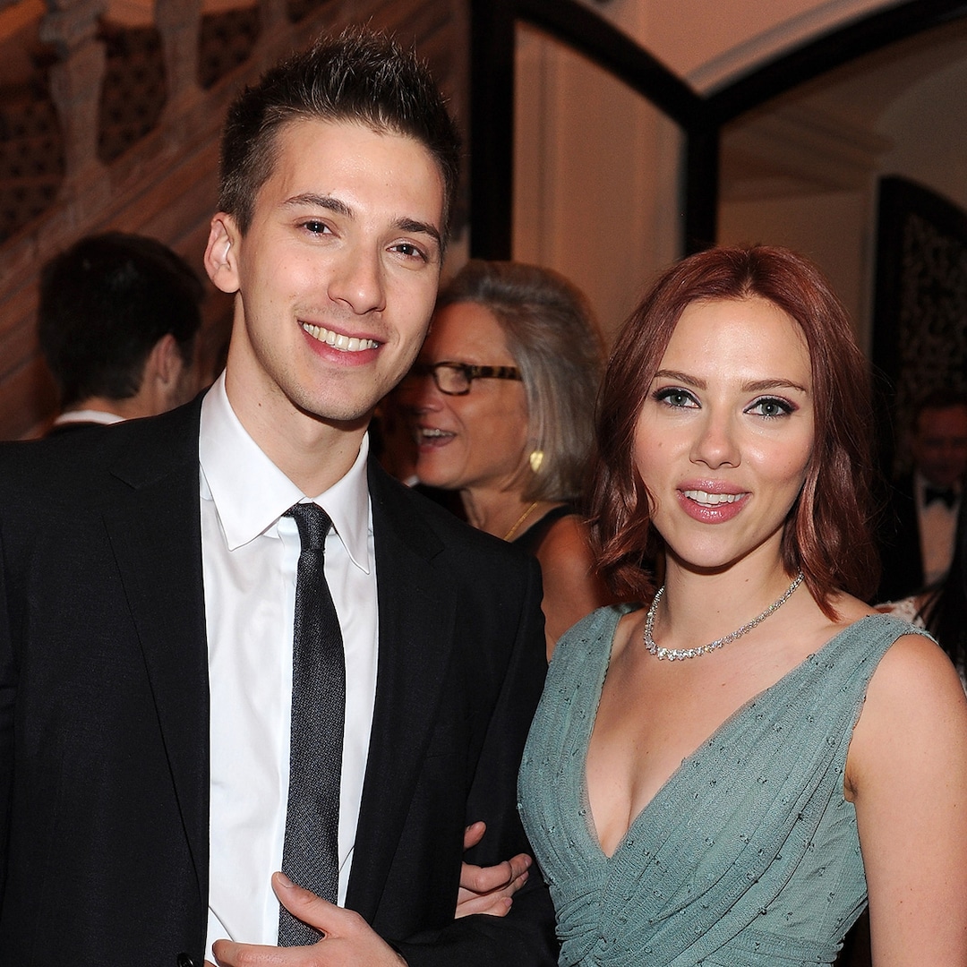 Scarlett Johansson Details Bond With Twin Brother Hunter Johansson Scarlett Johansson Details Bond With Twin Brother Hunter Johansson