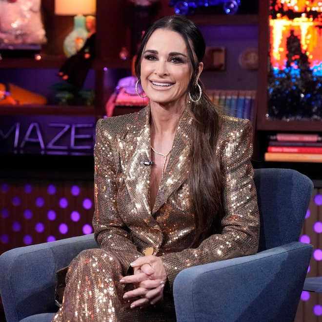 kyle richards mascara thumbnail.jpg