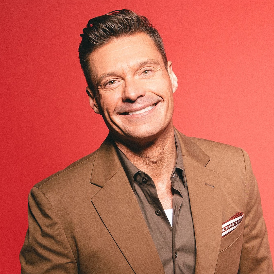 Ryan Seacrest's High School Reunion Pic Has Fans Thirsting