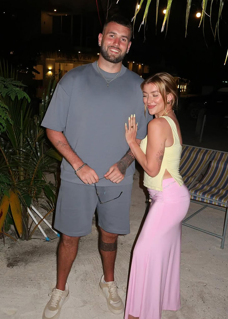 Zachariah Noble, Molly Marsh