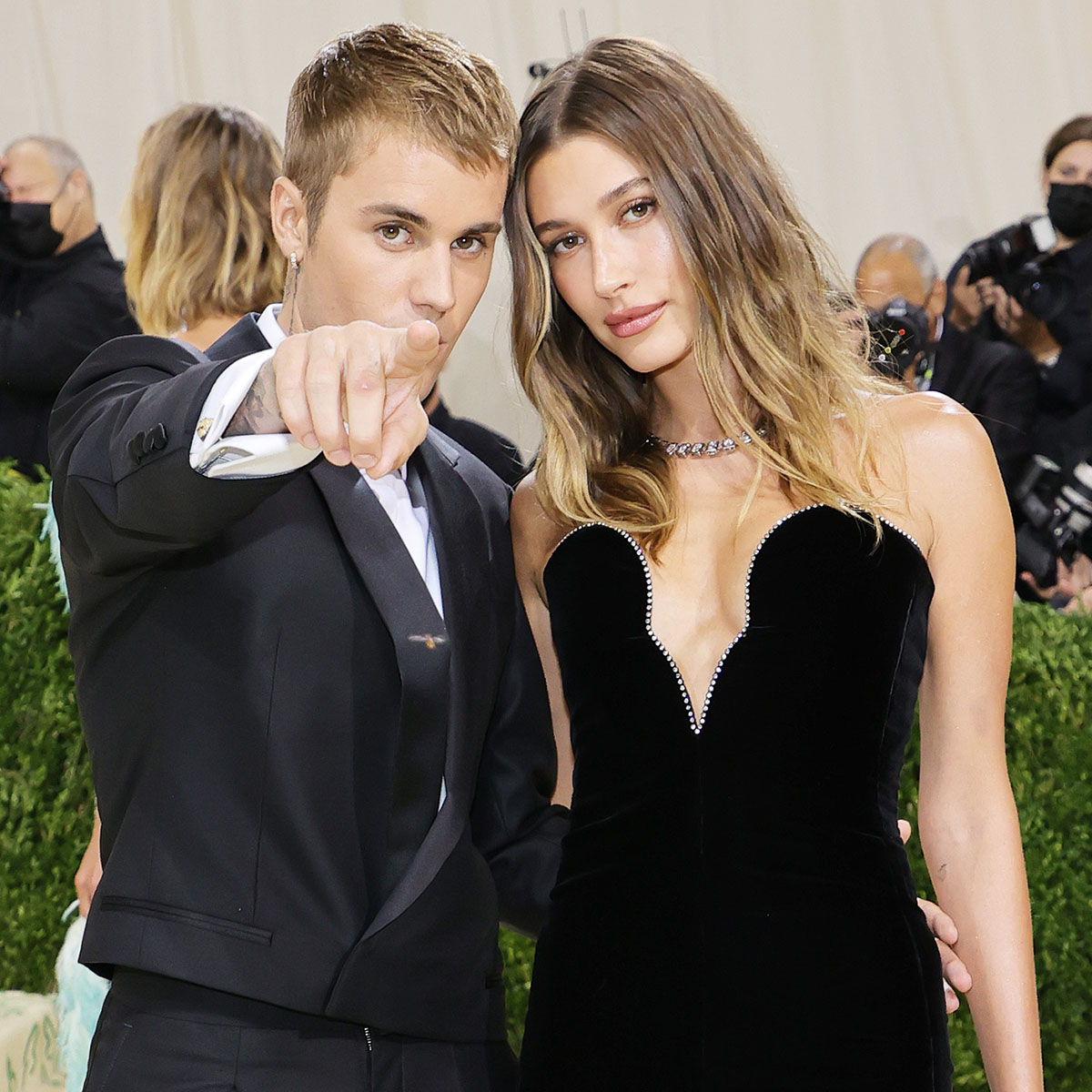 Justin Bieber and Hailey Bieber Show Off Rare PDA Amid Swag’s Release