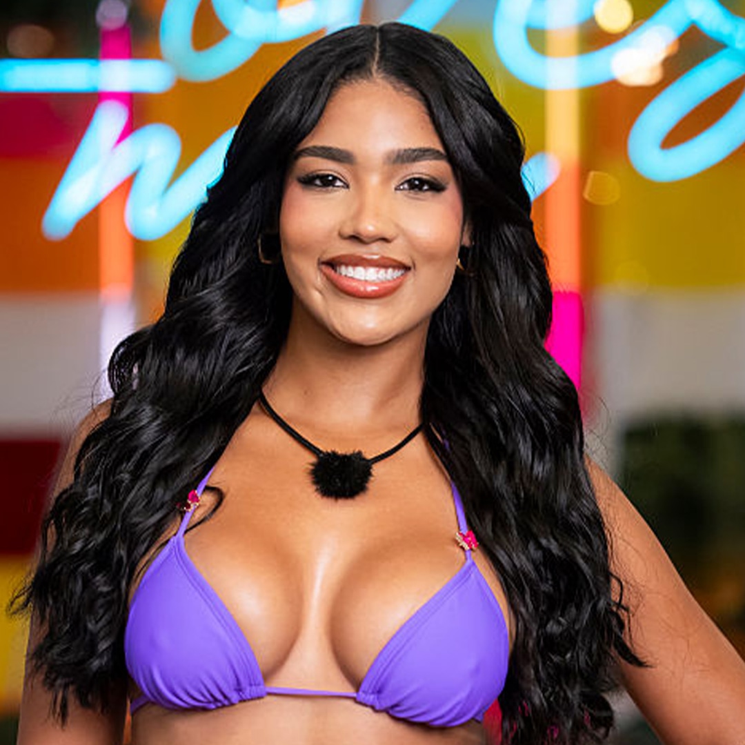 Състезателят на Love Island USA Andreina Santos реагира на слухове