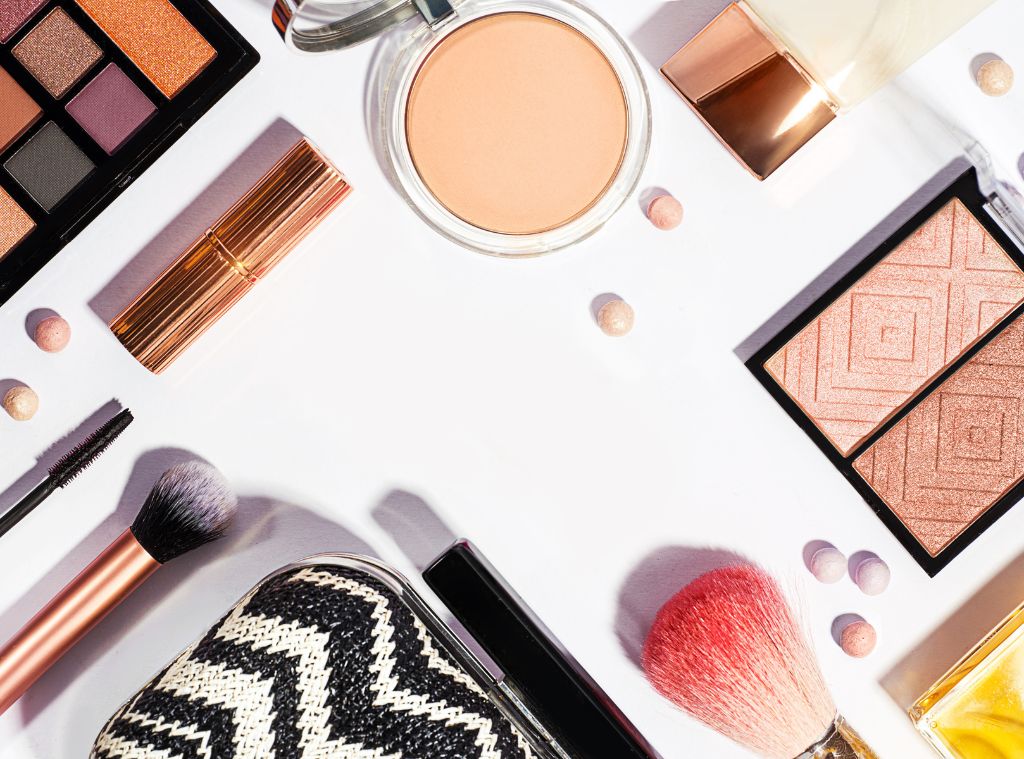 hotweathermakeup hero image.jpg