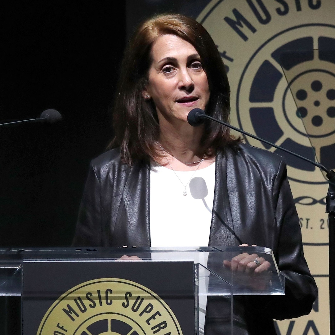 American Idol Music Supervisor Robin Kaye Killed in Suspected Double Homicide American Idol Music Supervisor Robin Kaye Killed in Suspected Double Homicide