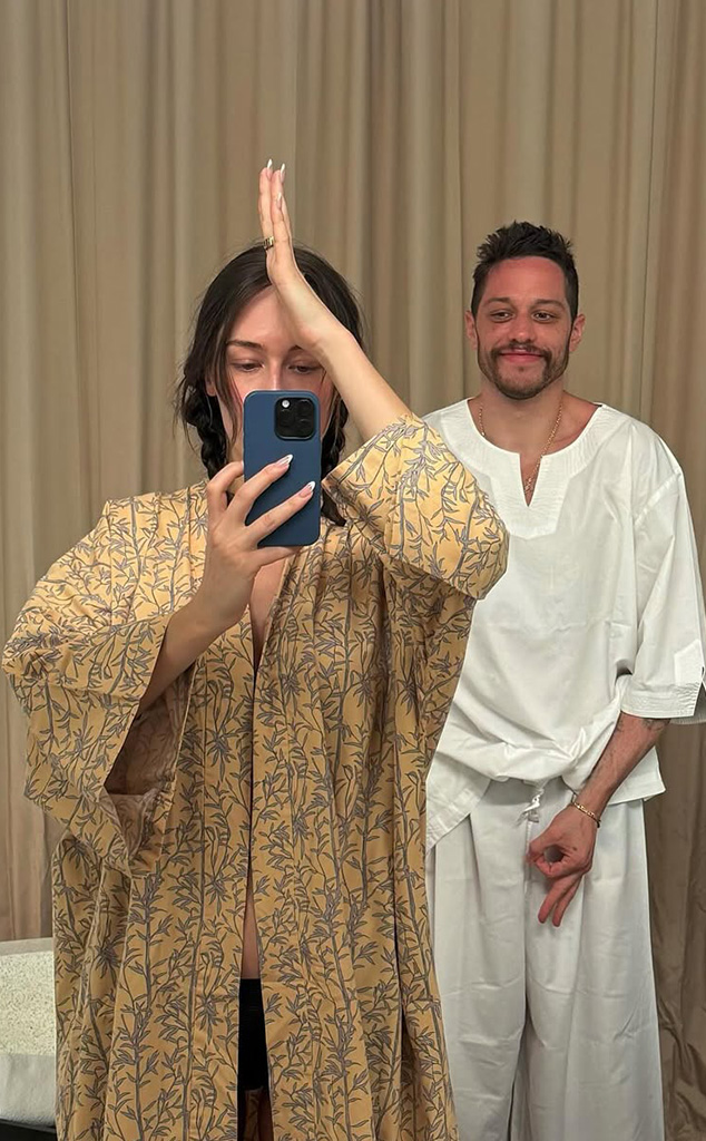 Pete Davidson, Elsie Hewitt