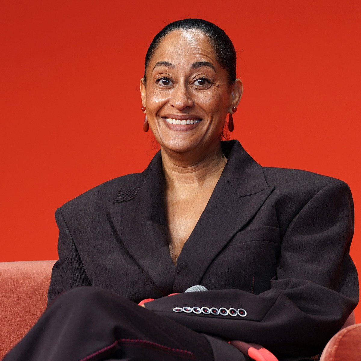 Tracee Ellis Ross, Travel Hack