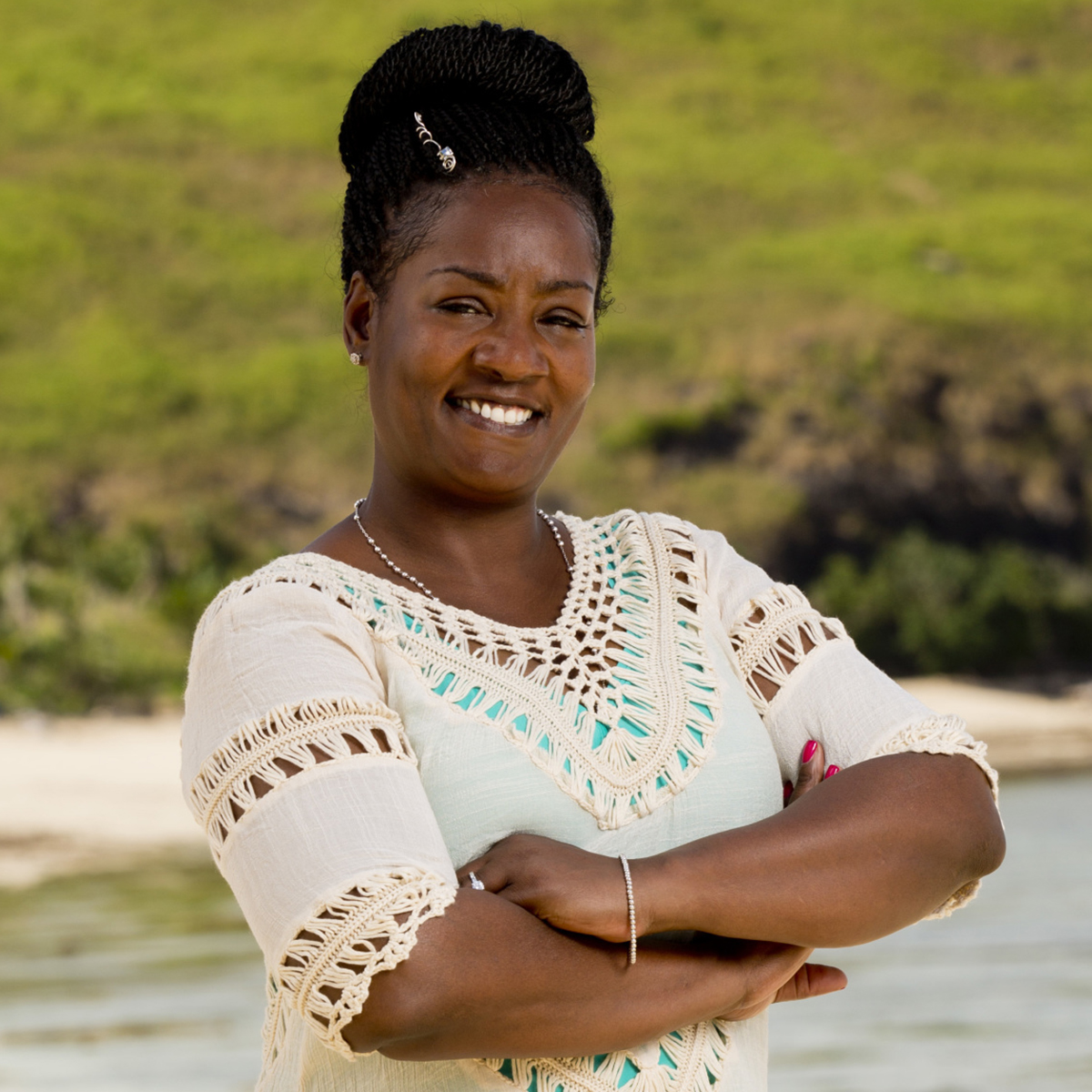 Cirie Fields competes on Survivor.