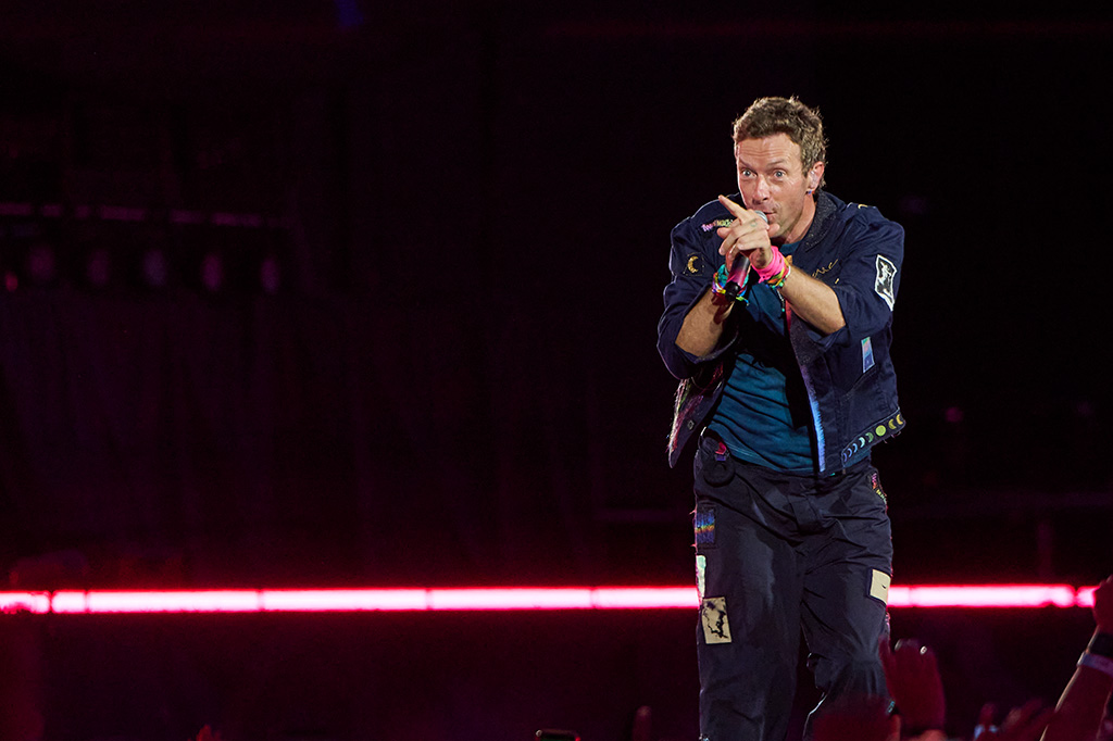Chris Martin, Coldplay, 2025