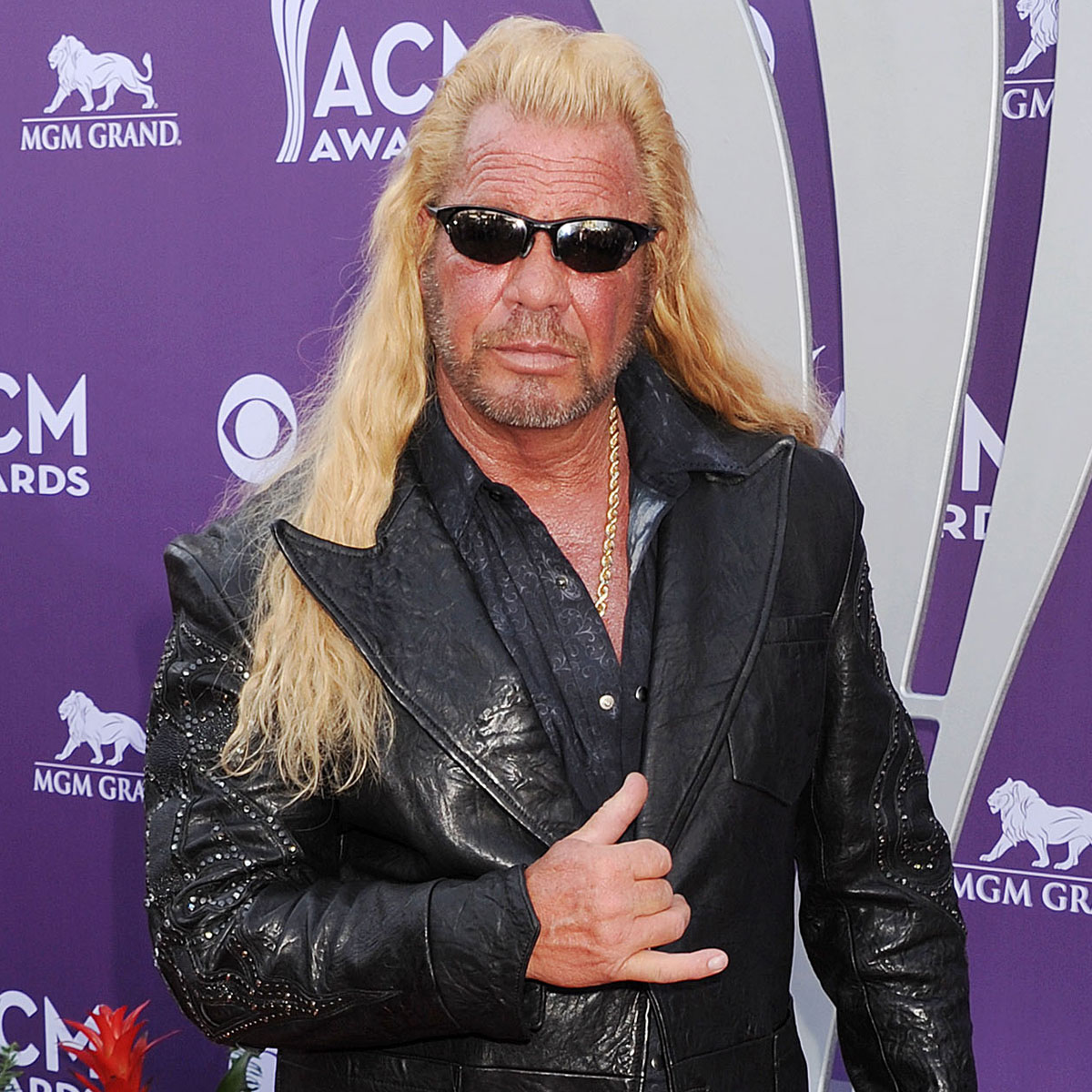 Dog the Bounty Hunter's Family: A Guide to Duane Chapman's 13 Kids thumbnail